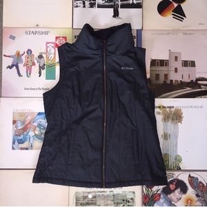 COLUMBIA SLEEVELESS JACKET